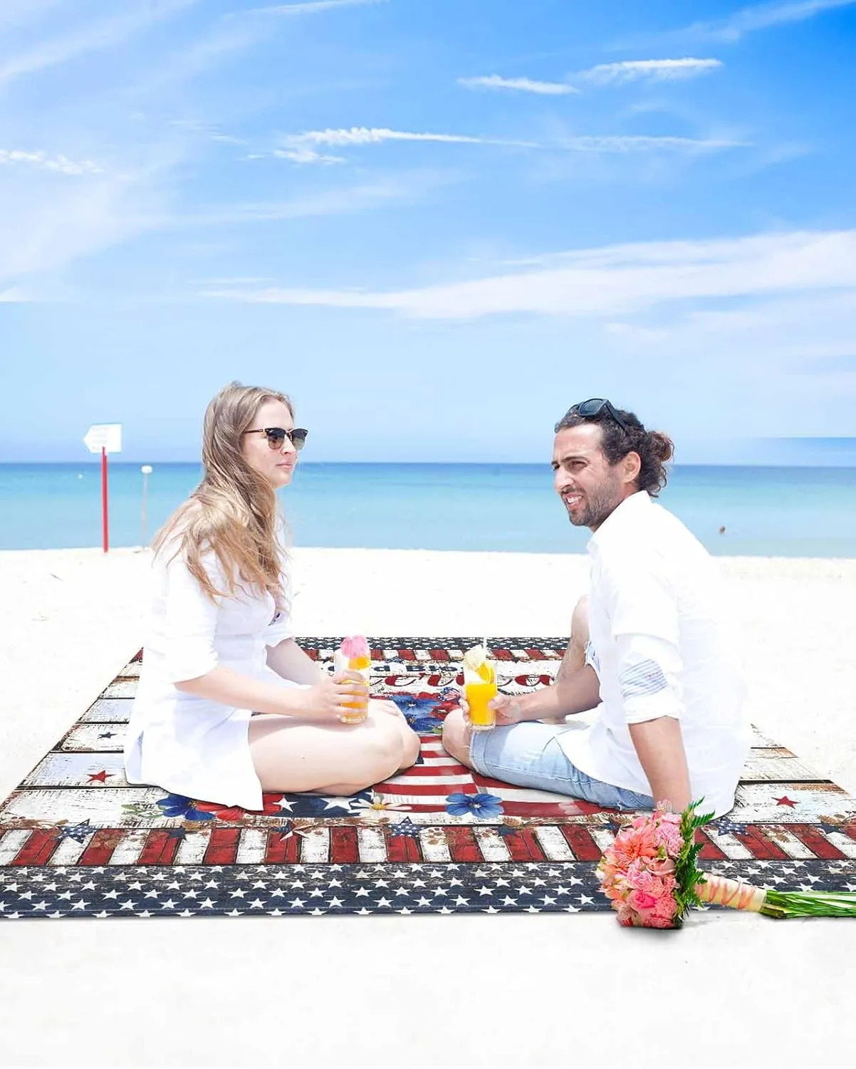 Beach Blanket Sandproof Waterproof Picnic Blankets American Flag Memorial Day Star Extra Large Lightweight Outdoor Beach Mat with Corner Pockets for Travel/Camping/Hiking Retro Board Striped Border