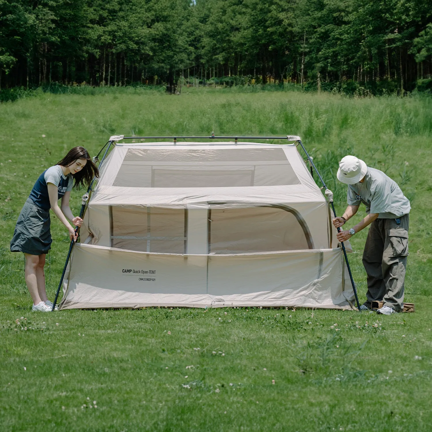 Village 6.0 4-Person Instant Tent